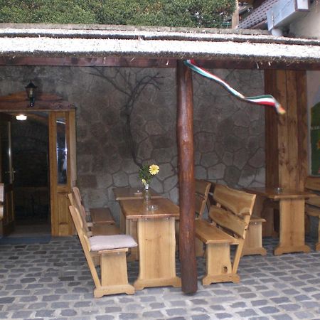 Boene Vendeghaz Es Borozo Apartment Tokaj Bagian luar foto