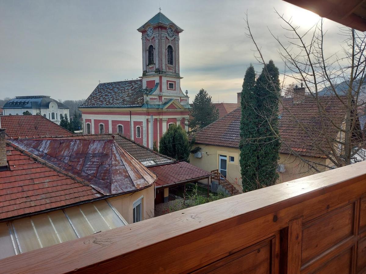 Boene Vendeghaz Es Borozo Apartment Tokaj Bagian luar foto