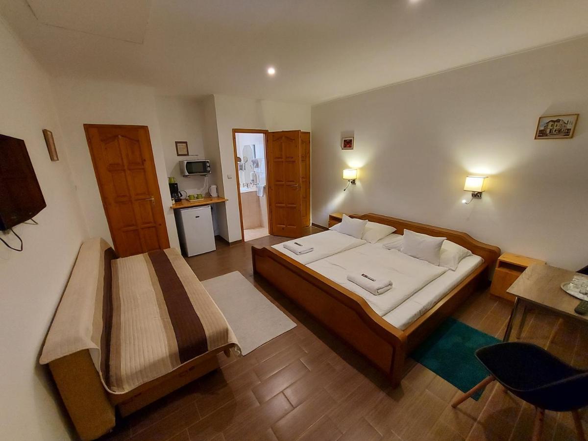 Boene Vendeghaz Es Borozo Apartment Tokaj Bagian luar foto